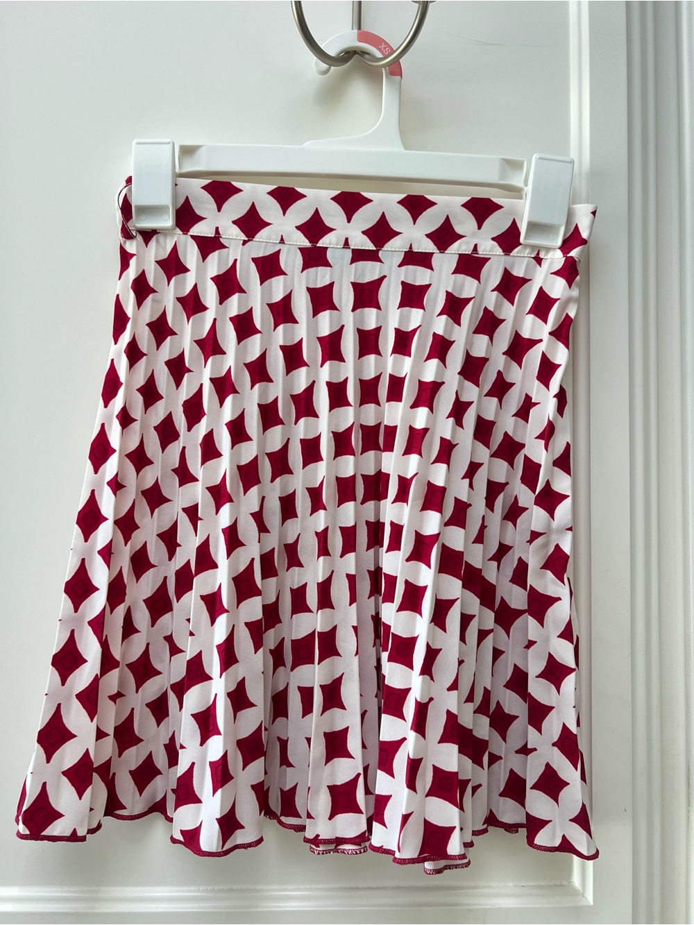 Zara Red and White Geometric Circle Skirt